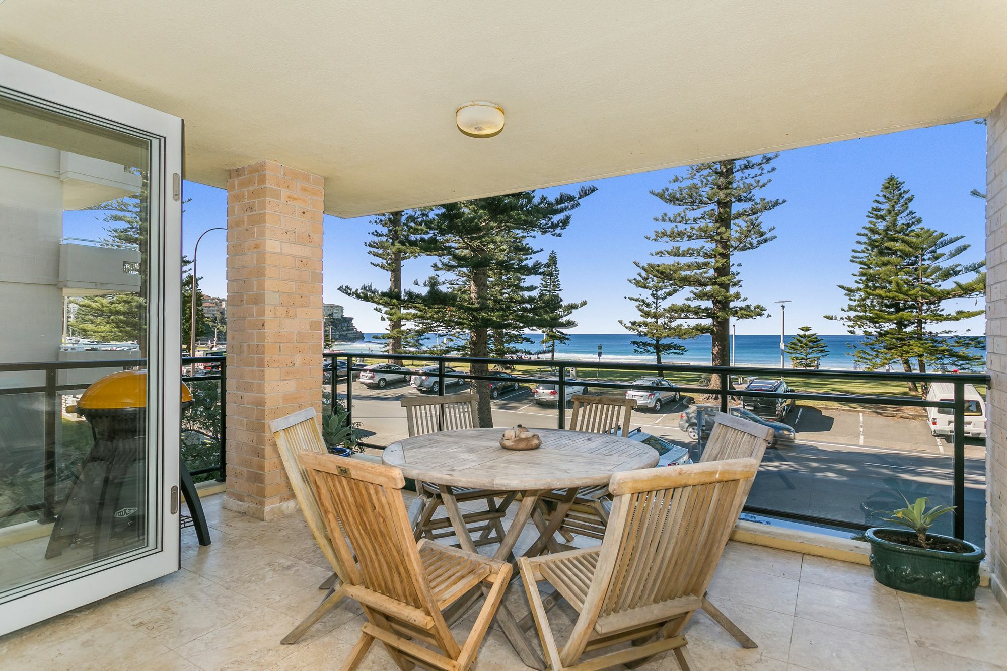 Beachfront On Golden Mile Sydney Exterior photo